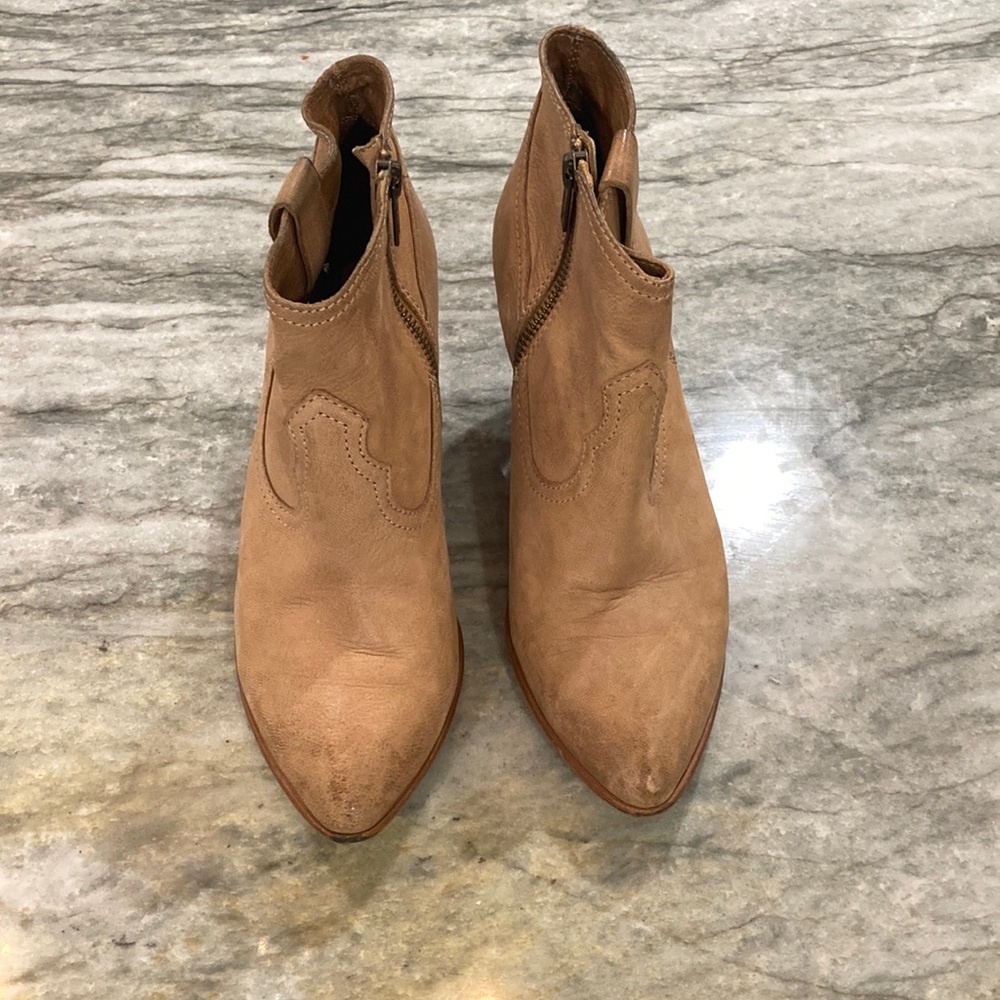Frye Reina Western Booties- size 8